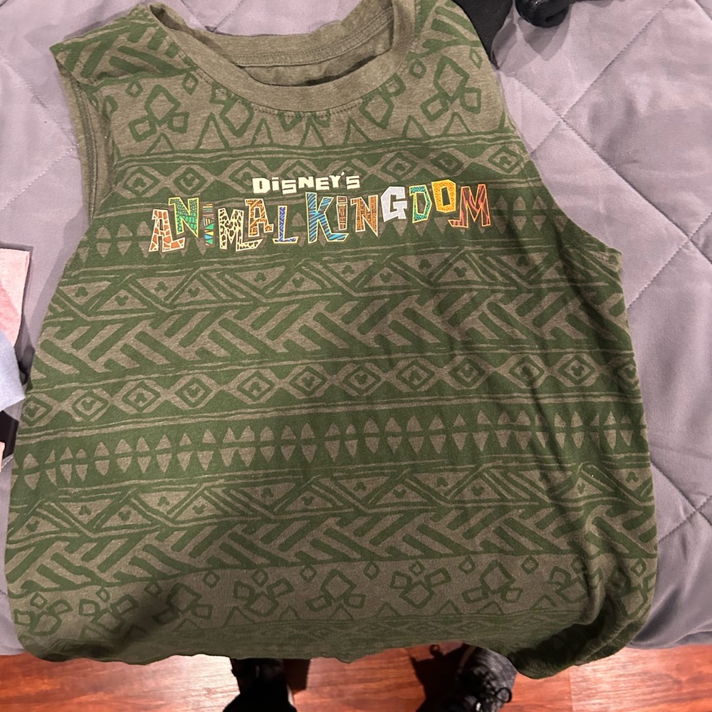 Animal kingdom tank top